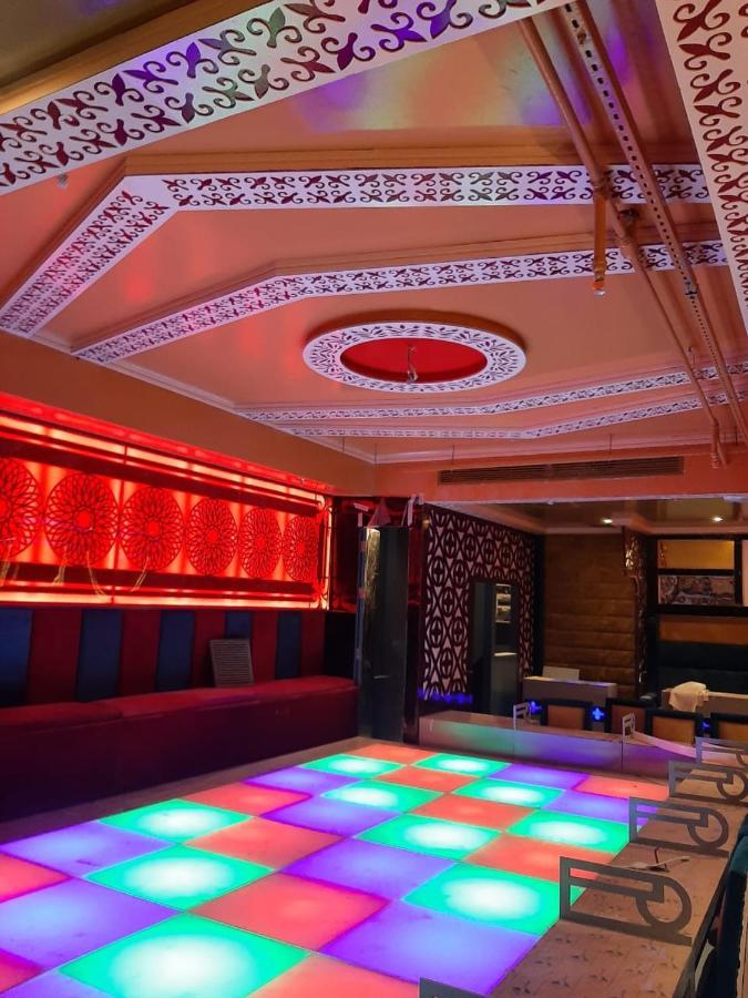 Camphor Hotel Рас-эль-Хайма Экстерьер фото